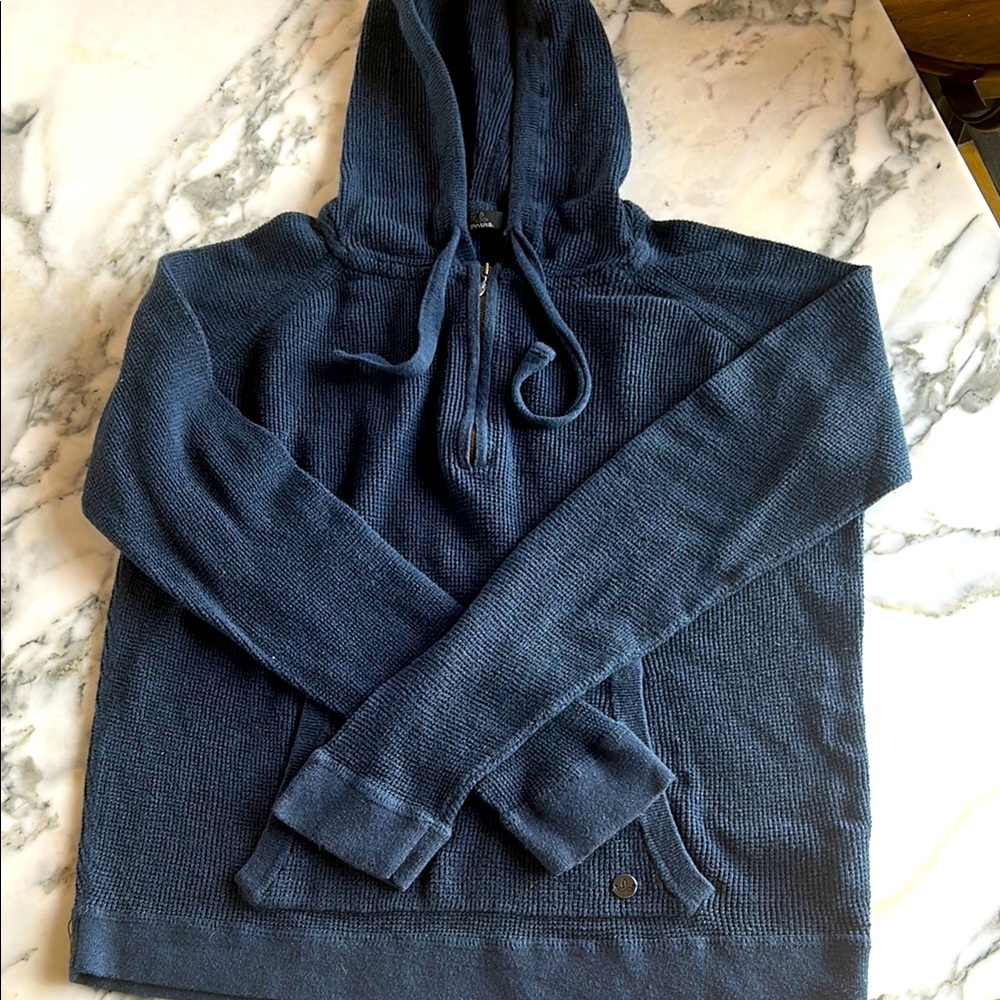 Women’s Prana Blue zip up Hoodie